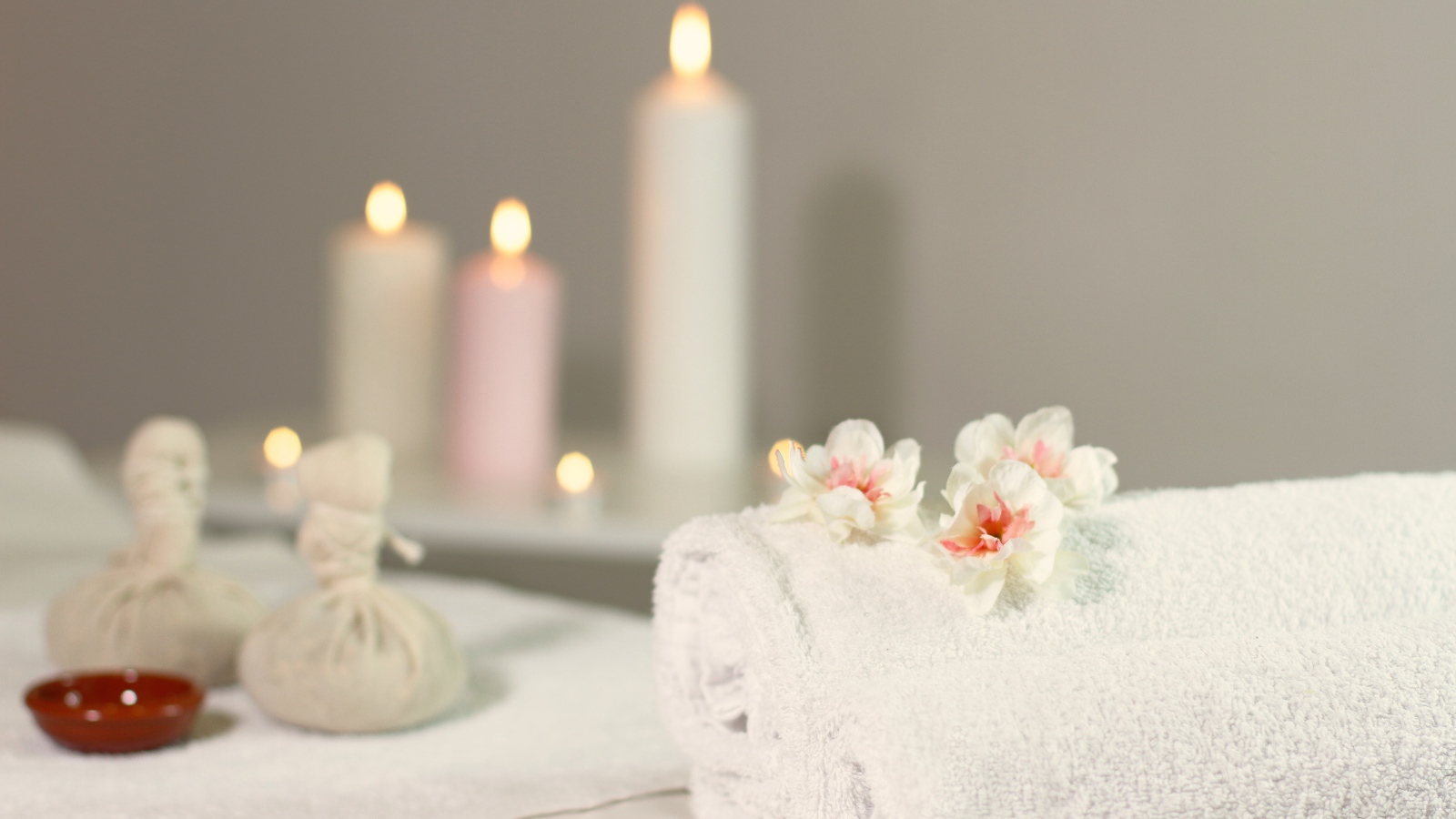 lotusroyalspa home